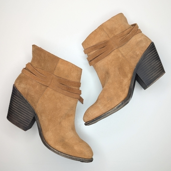 Sole Society Maren tan suede leather ankle boots heeled pull on women's size 11 - Picture 3 of 8